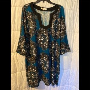 Aryeh Brand tunic top. Super soft material-brushed polyester.